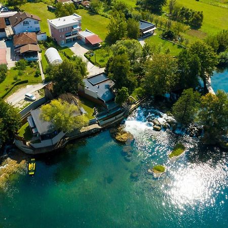Holiday Homes Pozitiva Bihać エクステリア 写真