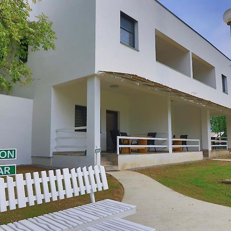 Holiday Homes Pozitiva Bihać エクステリア 写真