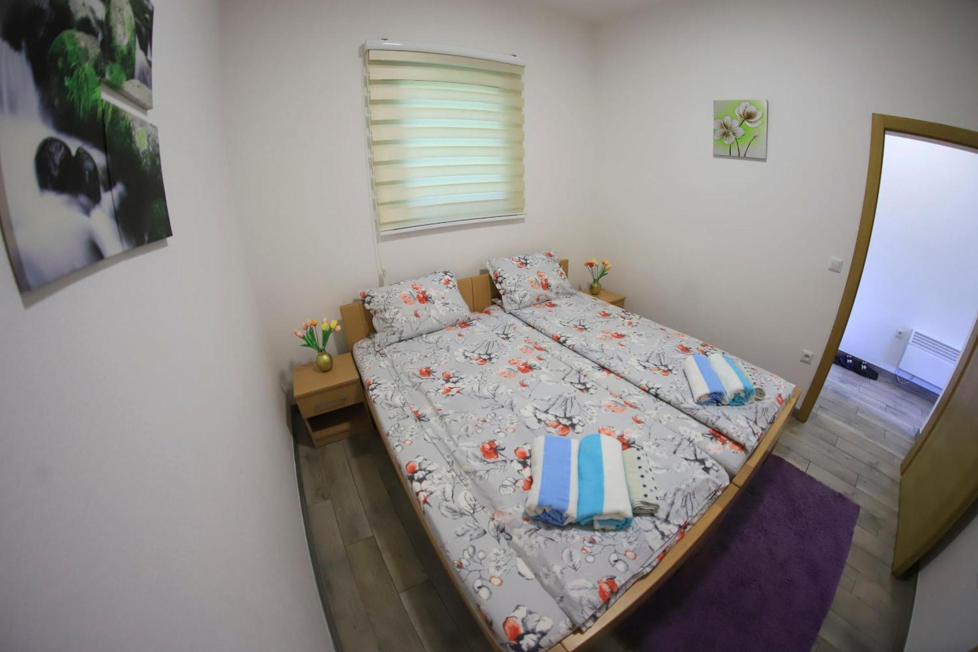 Holiday Homes Pozitiva Bihać 部屋 写真