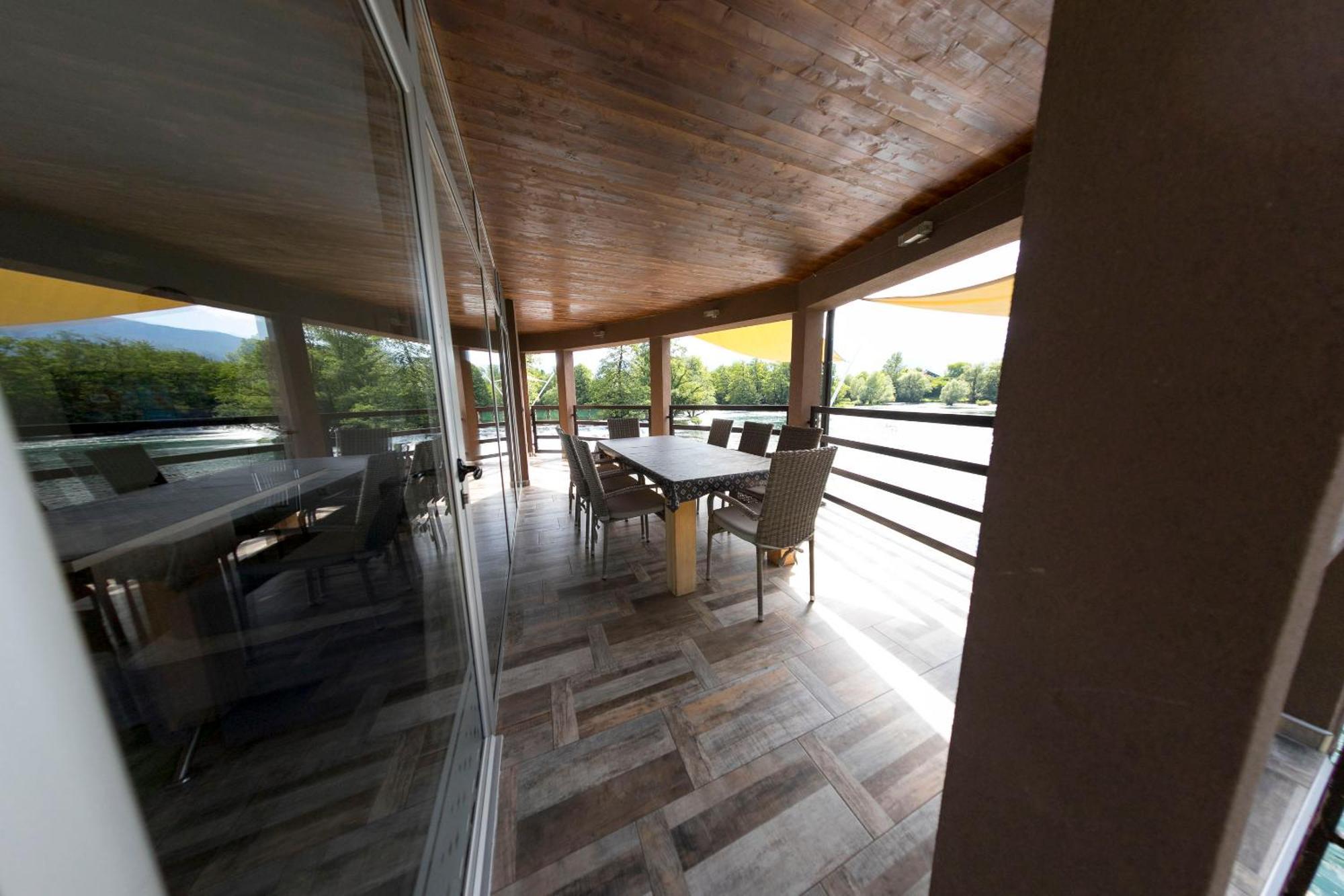 Holiday Homes Pozitiva Bihać 部屋 写真