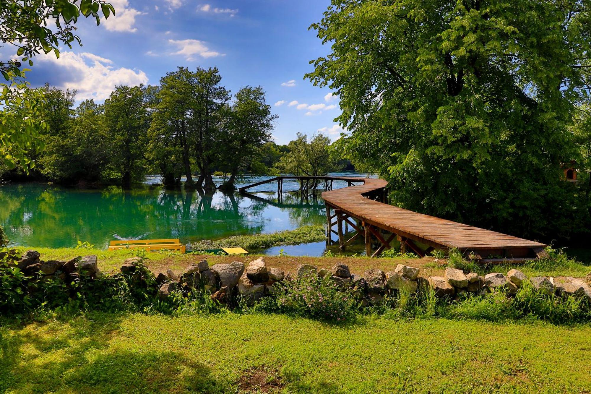 Holiday Homes Pozitiva Bihać 部屋 写真
