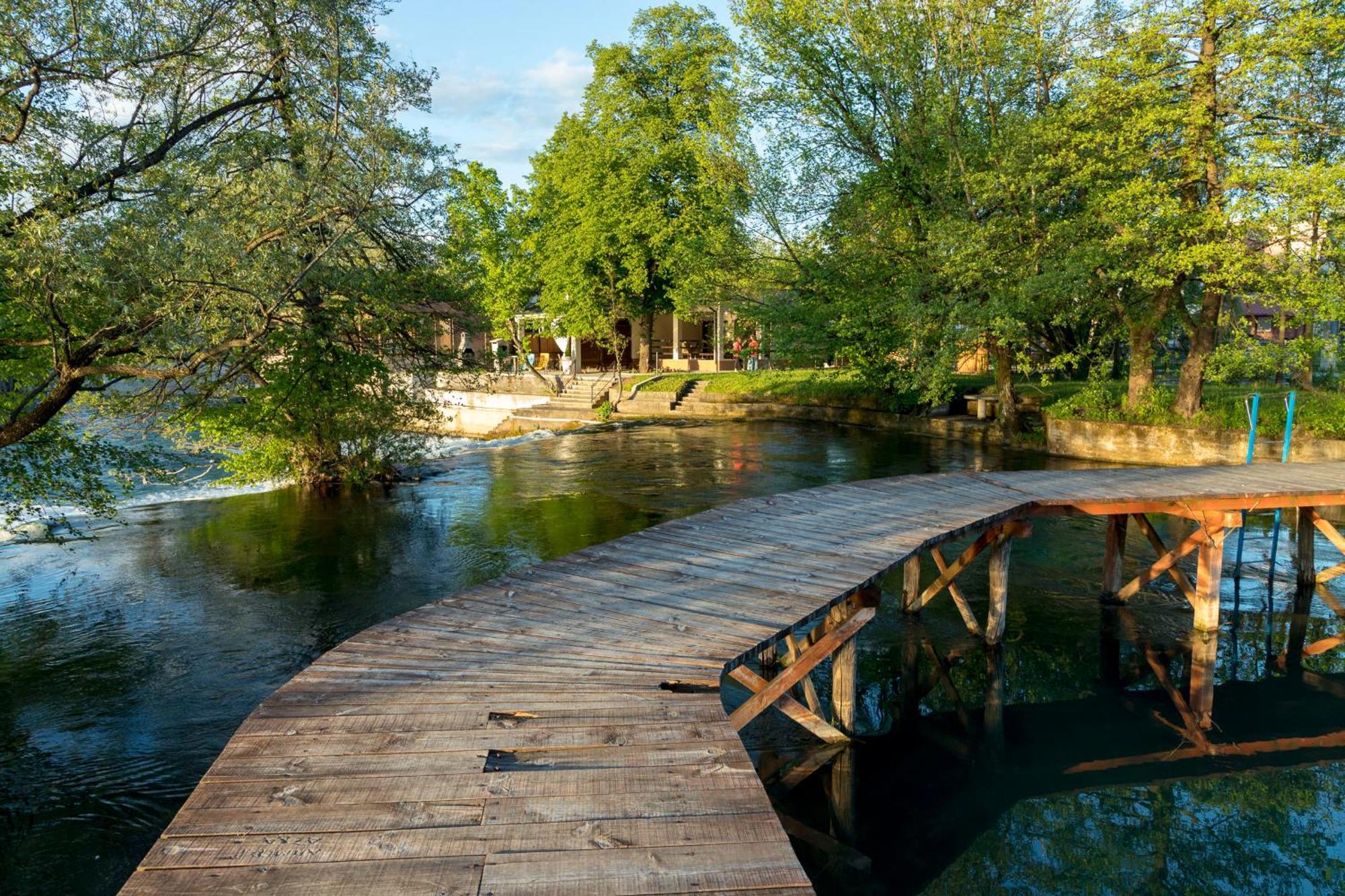 Holiday Homes Pozitiva Bihać 部屋 写真